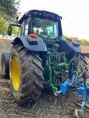 Tracteur agricole John Deere 6195 M - 1