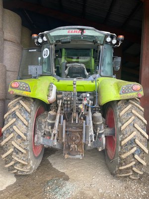 Tracteur agricole Claas ARION 440 STAGE V