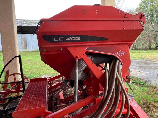 Combiné de semis Kuhn HR 404D + VENTA LC 402