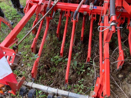 Combiné de semis Kuhn HR 404D + VENTA LC 402