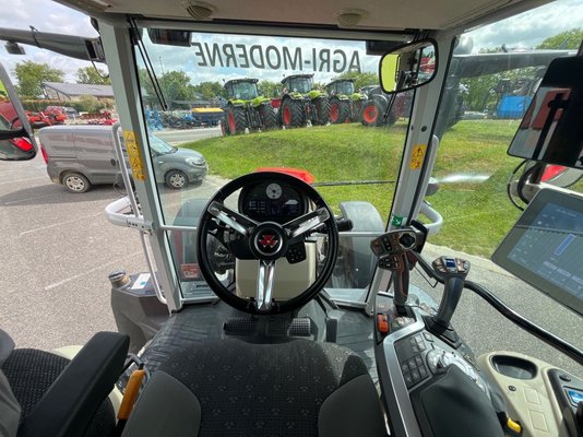 Tracteur agricole Massey Ferguson 7S 165 DYNA VT