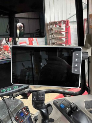 Tracteur agricole Massey Ferguson 7S165 DVT