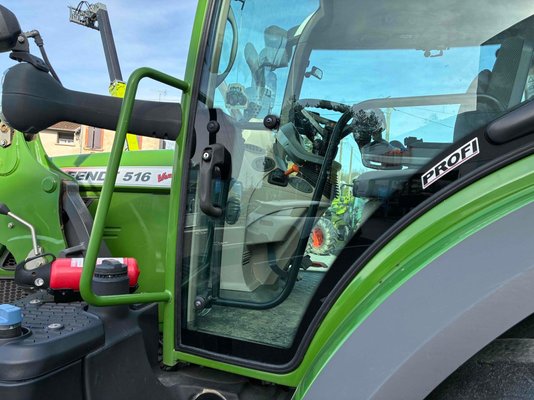 Tracteur agricole Fendt 516 S4 Profi