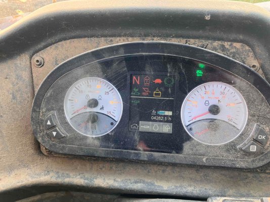 Fourche téléscopique Claas SCORPION 732 VARIPOWER T4F