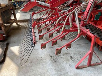 Combiné de semis Kuhn HR 303D + DA  - 5
