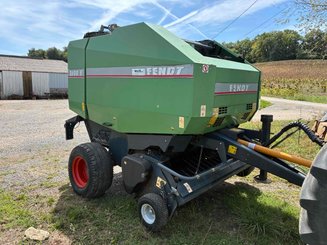 Presse à balles rondes Fendt 2600V - 6