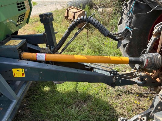 Presse à balles rondes Fendt 2600V