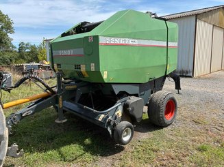 Presse à balles rondes Fendt 2600V - 1