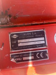 Broyeur à axe horizontal Kuhn BK 320 - 5