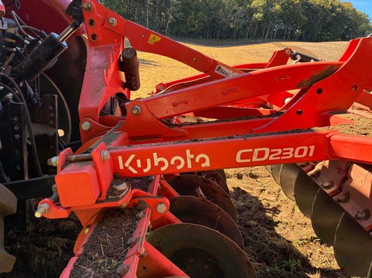 Déchaumeur à disques Kubota CD 2301