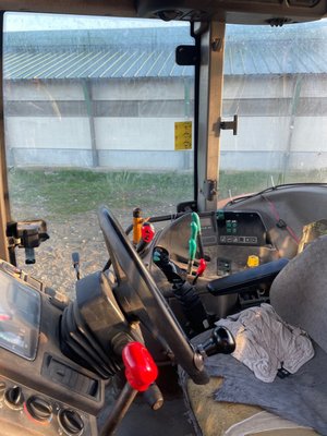 Tracteur agricole Renault ARES 550 RX