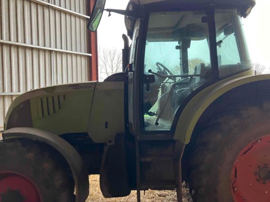 Tracteur agricole Claas ARES 657 ATZ