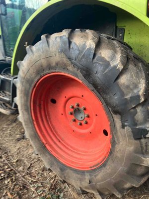 Tracteur agricole Claas ARION 410 CIS