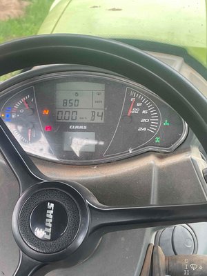 Tracteur agricole Claas AXION 810 CIS T4F
